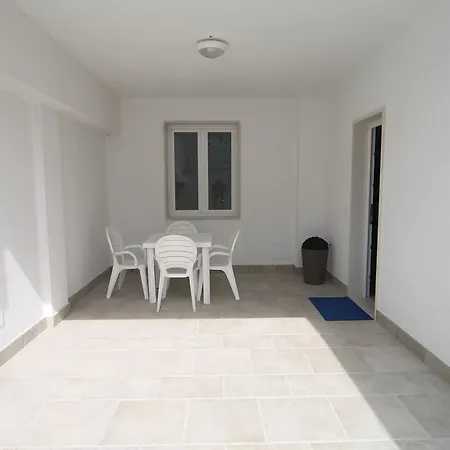 Zen Apartment Gallipoli